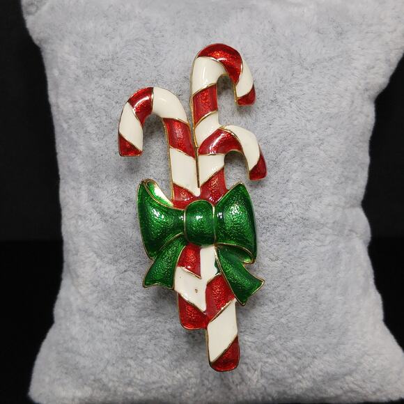 Vintage Enamel Candy Canes Brooch, Green Metallic Bow, 1960s Jewelry - Picture 10 of 10